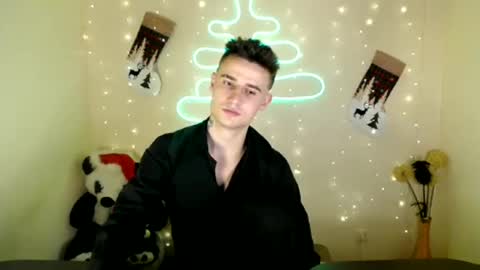 Snapshot of mike_severi chatting on December 2024 02:13:02 PM Mike online show from December 2024 02:13:02 PM