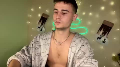 Snapshot of mike_severi chatting on December 2024 01:00:01 PM Mike online show from December 2024 01:00:01 PM