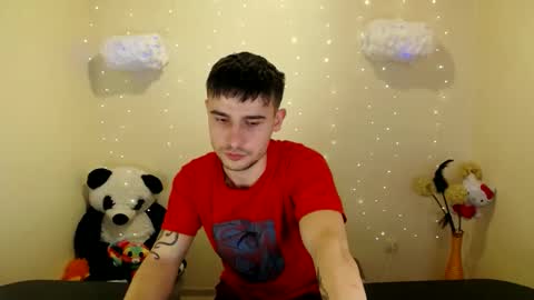 Snapshot of mike_severi chatting on February 2025 08:58:02 AM Mike online show from February 2025 08:58:02 AM