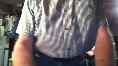 mikeb3200 online show from April 2026 12:57:02 AM