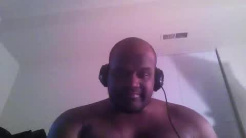 Snapshot of mikebbc123 chatting on December 2024 07:14:01 AM mikebbc123 online show from December 2024 07:14:01 AM