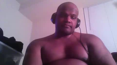 Snapshot of mikebbc123 chatting on January 2025 06:47:02 AM mikebbc123 online show from January 2025 06:47:02 AM