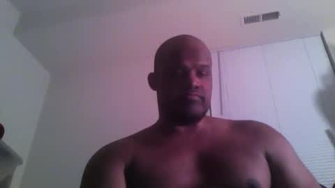 Snapshot of mikebbc123 chatting on February 2025 06:18:01 AM mikebbc123 online show from February 2025 06:18:01 AM