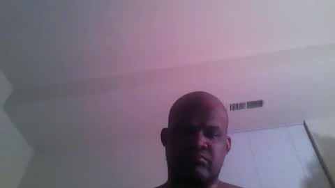 Snapshot of mikebbc123 chatting on February 2025 10:37:02 AM mikebbc123 online show from February 2025 10:37:02 AM