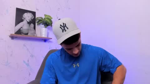 Snapshot of mikecooper_ chatting on December 2024 05:51:01 AM Mike Cooper online show from December 2024 05:51:01 AM