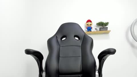 Snapshot of mikecooper_ chatting on October 2025 02:21:01 AM Mike Cooper online show from October 2025 02:21:01 AM