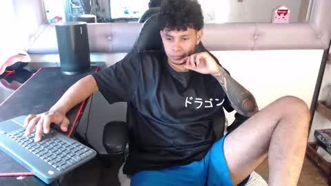 Snapshot of mikedick_420 chatting on March 2025 02:23:02 PM mikedick_420 online show from March 2025 02:23:02 PM