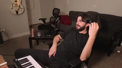 mikehawk1589 online show from March 2026 08:31:02 AM