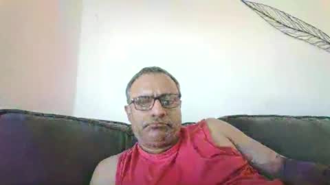 Snapshot of mikej143 chatting on October 2025 09:15:01 PM mikej143 online show from October 2025 09:15:01 PM