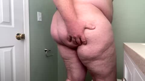 mikek_600 online show from February 2025 04:35:01 PM