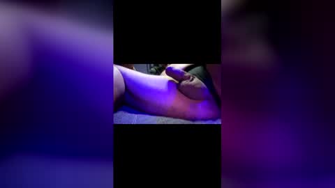 Snapshot of mikelawry85082 chatting on December 2025 06:30:02 AM mikelawry85082 online show from December 2025 06:30:02 AM