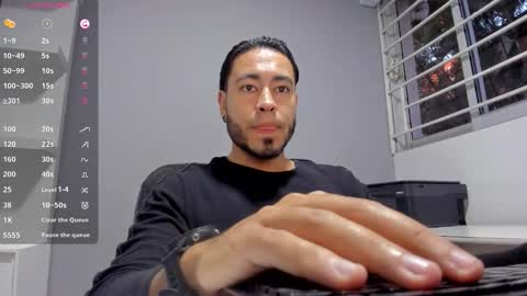 Snapshot of mikesantoss1 chatting on October 2025 10:15:01 PM Mike online show from October 2025 10:15:01 PM