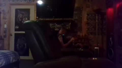 Snapshot of mikey33436 chatting on November 2025 12:22:01 AM Michael online show from November 2025 12:22:01 AM