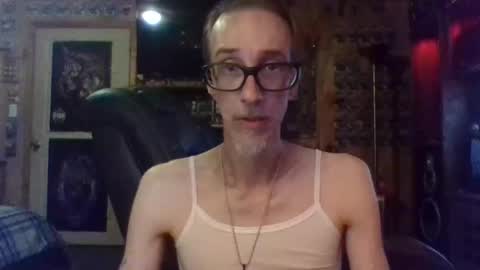 Snapshot of mikey33436 chatting on February 2026 06:42:01 PM Michael online show from February 2026 06:42:01 PM