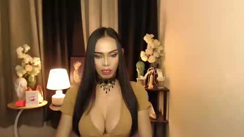 Snapshot of mikeyalawi03 chatting on February 2025 11:31:01 AM Mistress MikeyAlawi online show from February 2025 11:31:01 AM