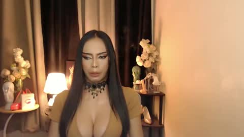 Snapshot of mikeyalawi03 chatting on February 2025 11:33:01 AM Mistress MikeyAlawi online show from February 2025 11:33:01 AM