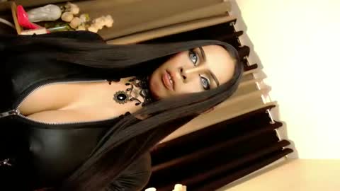 Snapshot of mikeyalawi03 chatting on February 2025 02:31:01 AM Mistress MikeyAlawi online show from February 2025 02:31:01 AM