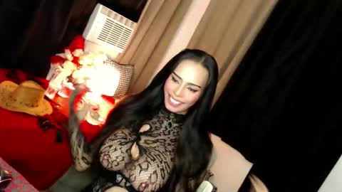 Snapshot of mikeyalawi03 chatting on October 2025 01:36:02 AM Mistress MikeyAlawi online show from October 2025 01:36:02 AM