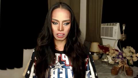 Snapshot of mikeyalawi03 chatting on November 2025 09:55:02 AM Mistress MikeyAlawi online show from November 2025 09:55:02 AM