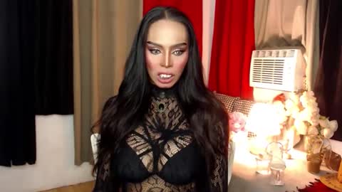 Snapshot of mikeyalawi03 chatting on November 2025 02:50:02 AM Mistress MikeyAlawi online show from November 2025 02:50:02 AM