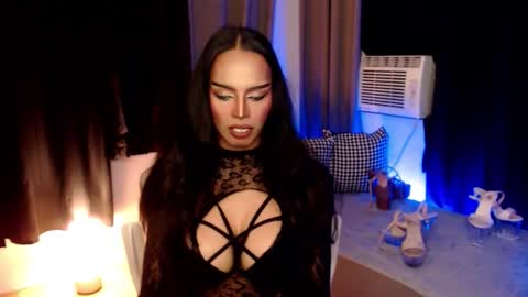 Snapshot of mikeyalawi03 chatting on December 2025 11:47:01 AM Mistress MikeyAlawi online show from December 2025 11:47:01 AM
