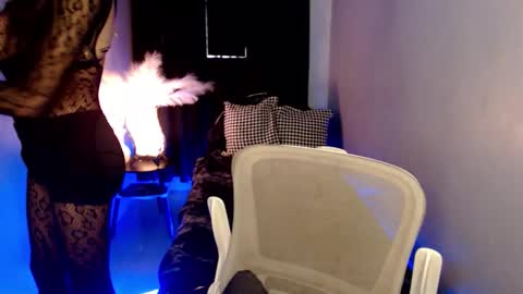 Snapshot of mikeyalawi03 chatting on February 2026 05:05:02 AM Mistress MikeyAlawi online show from February 2026 05:05:02 AM