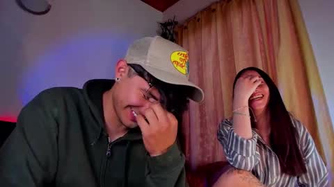 Snapshot of mikeyvioleta chatting on December 2024 08:23:01 PM VIOLETAMIKE online show from December 2024 08:23:01 PM