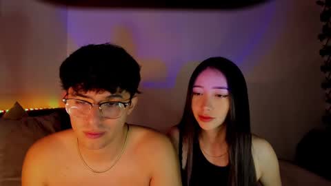 Snapshot of mikeyvioleta chatting on January 2025 06:52:01 PM VIOLETAMIKE online show from January 2025 06:52:01 PM