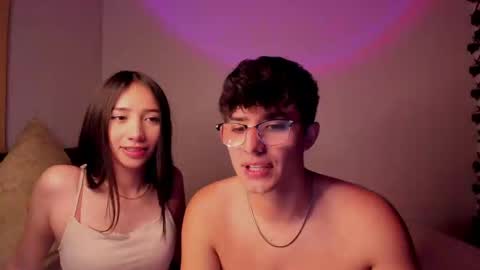 Snapshot of mikeyvioleta chatting on January 2025 05:34:01 PM VIOLETAMIKE online show from January 2025 05:34:01 PM