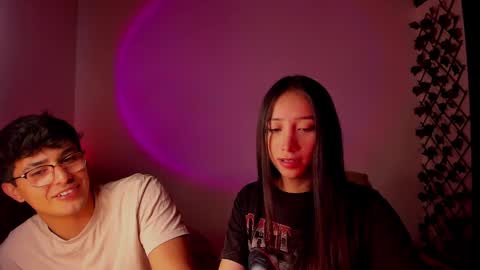 Snapshot of mikeyvioleta chatting on January 2025 06:37:02 PM VIOLETAMIKE online show from January 2025 06:37:02 PM