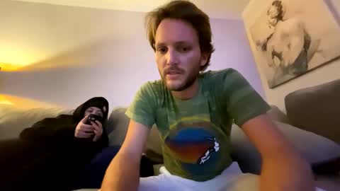 Snapshot of mikeywhite123 chatting on December 2024 10:22:01 AM mikeywhite123 online show from December 2024 10:22:01 AM