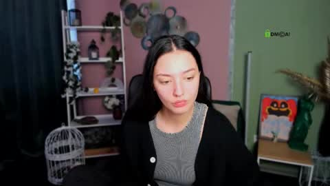 Snapshot of miki_nikki chatting on September 2025 06:13:02 AM Miki online show from September 2025 06:13:02 AM