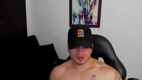 MIKKE online show from October 2025 04:08:01 PM