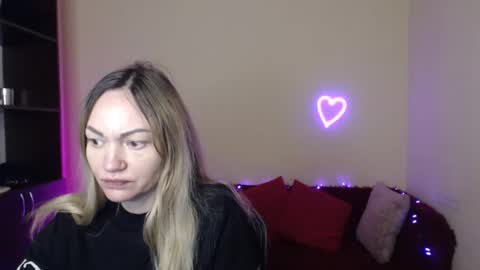 Adalina online show from January 2026 12:22:02 PM