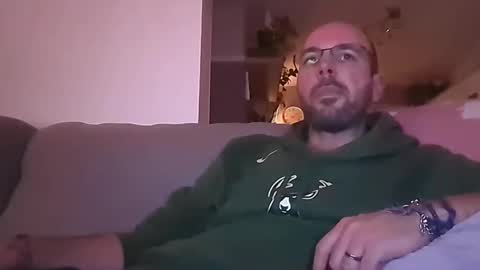 mikmik91 online show from February 2026 12:47:02 AM