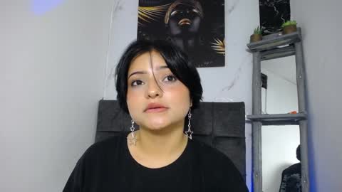 Mikoto Urb online show from December 2024 11:19:02 PM