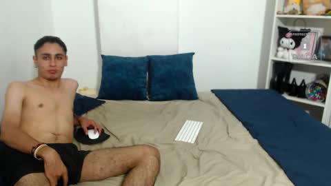 Mila and albert online show from October 2025 10:53:02 PM