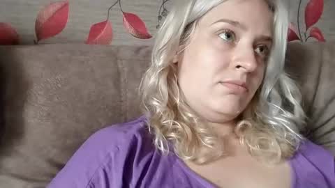 Snapshot of mila_420 chatting on June 2026 05:48:01 AM Mila 420 online show from June 2026 05:48:01 AM