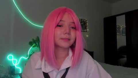 mila_dance_ online show from February 2026 12:15:01 PM