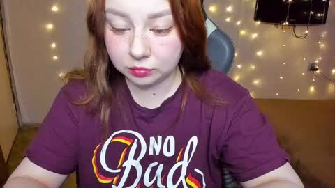 Mila shy sensual person  online show from December 2024 04:47:02 AM