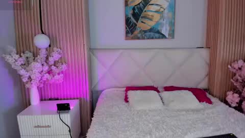mila_hank online show from May 2026 02:55:01 PM