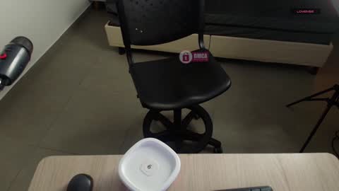 Snapshot of mila_kiitty chatting on January 2025 11:13:02 AM Milena online show from January 2025 11:13:02 AM