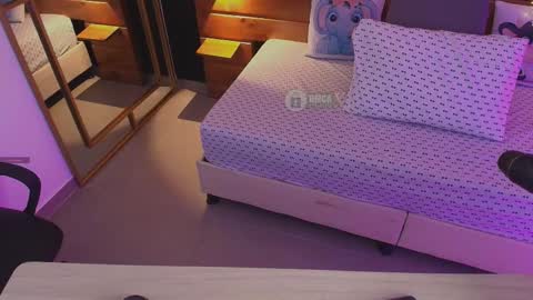 Snapshot of mila_kiitty chatting on October 2025 11:08:02 AM Milena online show from October 2025 11:08:02 AM