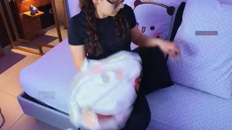 Milena  online show from March 2026 11:15:01 AM