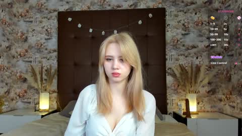 mila_kinor online show from February 2025 11:10:01 AM