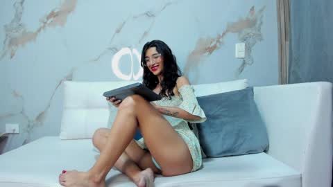          online show from February 2025 10:01:01 PM