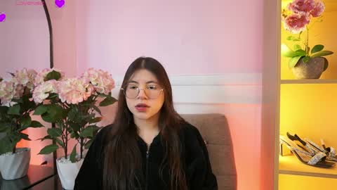 milacrave online show from March 2026 11:32:01 AM