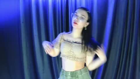 Snapshot of milaholeen66 chatting on June 2026 06:32:02 PM milaholeen66 online show from June 2026 06:32:02 PM