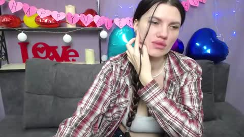 Snapshot of milaloona chatting on February 2025 02:52:02 PM Milaloona online show from February 2025 02:52:02 PM