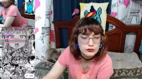 Mila-Lunala online show from October 2025 07:14:02 PM